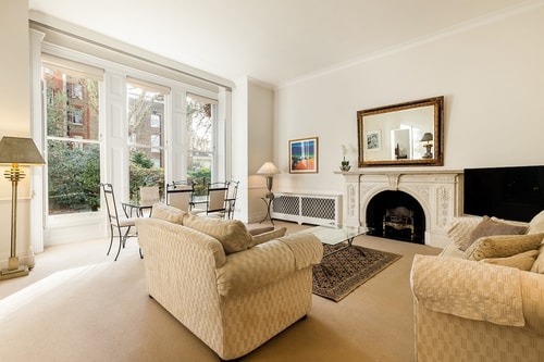 Wonderful 2 bedroom Apt at Lexham Gardens Air Manage