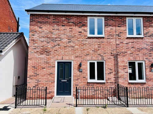 Pristine Leiston 2 bed Sizewell Lettings
