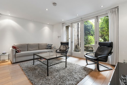 Impeccable Chelsea 1 bedroom Apartment Air Manage