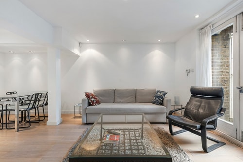 Impeccable Chelsea 1 bedroom Apartment 1 Air Manage