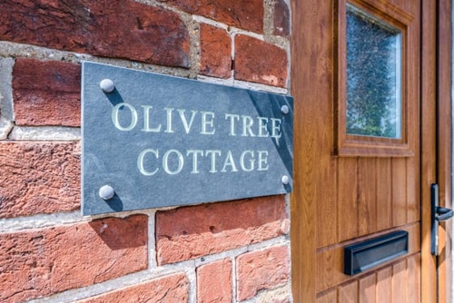 Wonderful 3-bed cottage with sun-filled terrace 1 Sizewell Lettings
