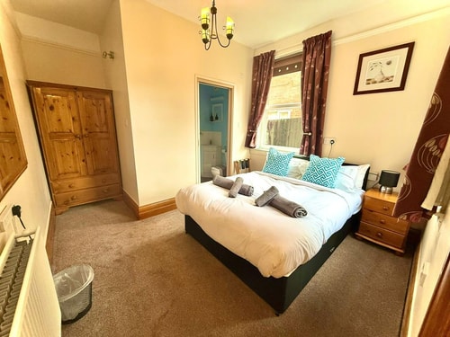 Large 9BR Team Stay Near Sizewell 2 Sizewell Lettings