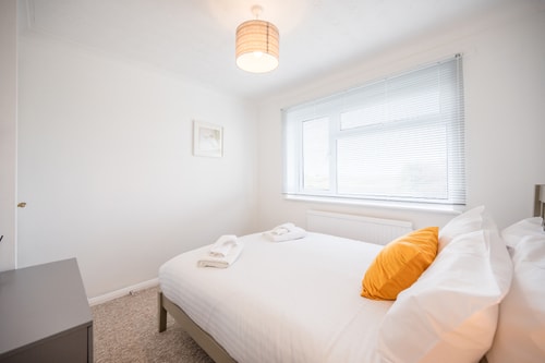 Spacious 3BR Contractors Stay 9 Sizewell Lettings