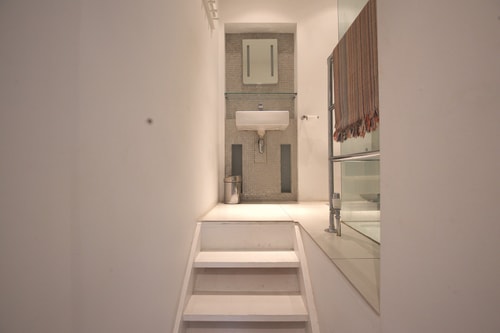 Impeccable Chelsea 1 bedroom Apartment 12 Air Manage