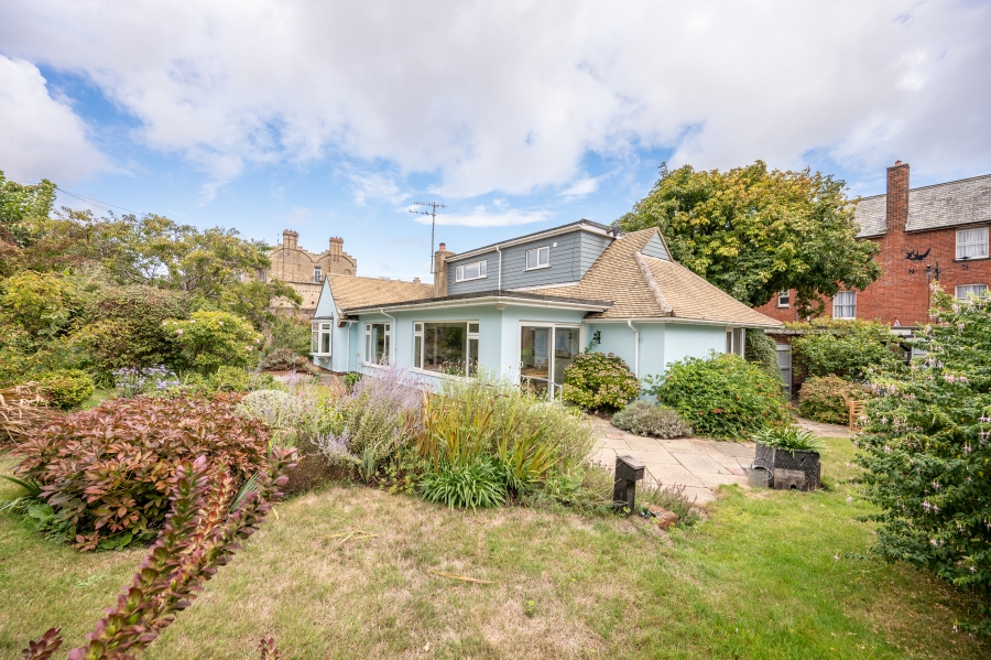 Impeccable 3 bed / 3 bath in Aldeburgh Sizewell Lettings
