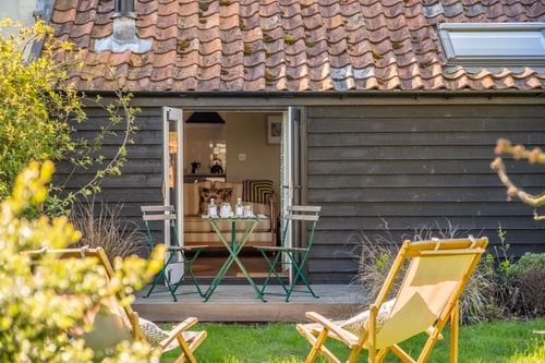 The Butterchurn (1 bed) 19 Sizewell Lettings
