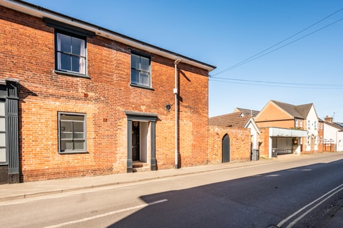 Fabulous 5 BR / 4 bath house 2 Sizewell Lettings