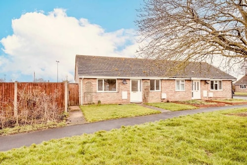 Wonderful Leiston 2 bed 10 Sizewell Lettings