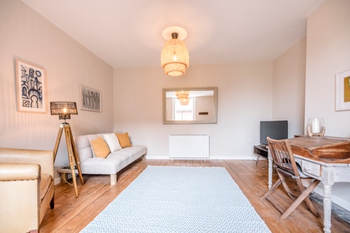 Fabulous Saxmundham 2 bed 20 Sizewell Lettings
