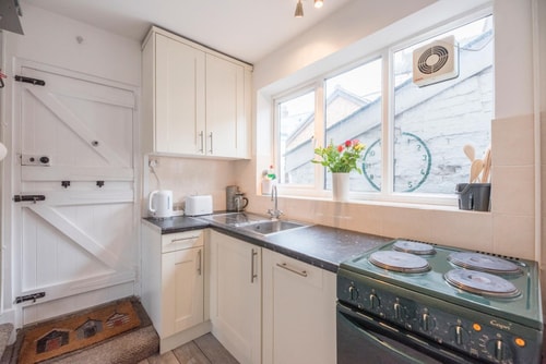 The Fisherman’s Cottage 5 Sizewell Lettings