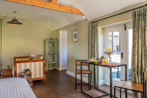 The Butterchurn (1 bed) 3 Sizewell Lettings
