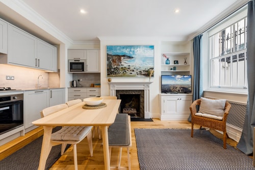 Fabulous Chelsea 2 bed 2 Air Manage