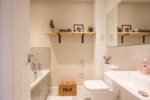 Charming 2BR Retreat near Woodbridge 8 Air Manage
