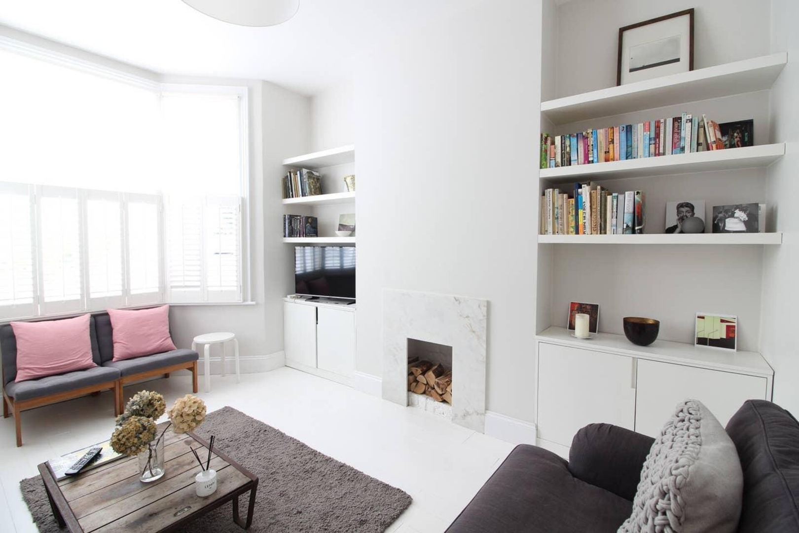 Lovely one bed in Chiswick Air Manage