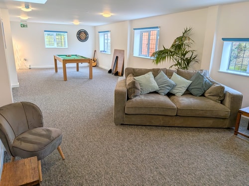 Superb 6 bedroom Stratford St Andrew 2 Sizewell Lettings