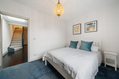 Elegant 4-BR House with garden near Portobello 28 Air Manage