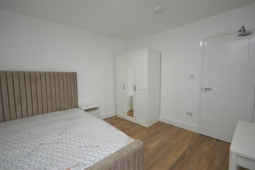 Stylish 5BR Leiston Retreat Near Sizewell & Coast 7 Sizewell Lettings