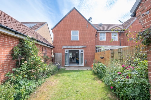 Modern 3-BR in Saxmundham 16 Sizewell Lettings