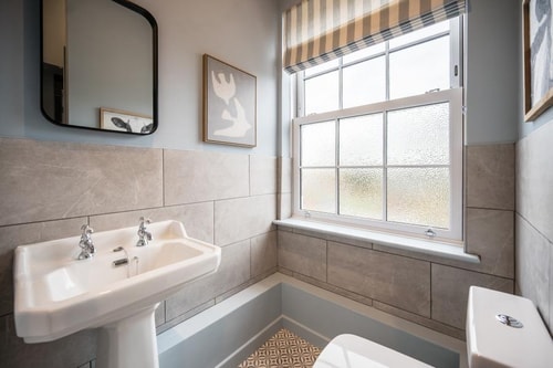 Fabulous 2 bed / 2 bath Leiston 9 Air Manage