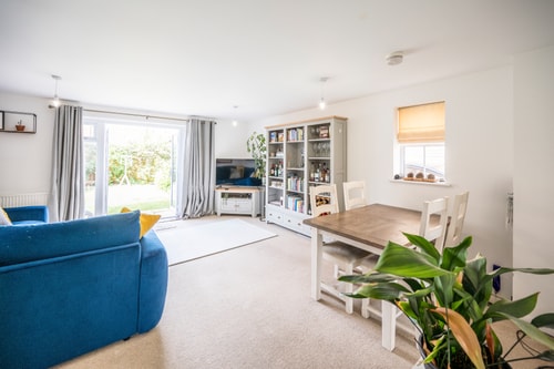 Modern 3-BR in Saxmundham 3 Sizewell Lettings