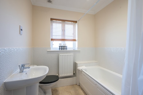 Superb 2 BR/2Bath with parking 24 Sizewell Lettings