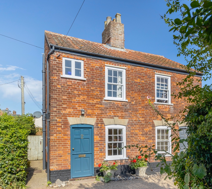 Fabulous Southwold – 2 bed + parking Sizewell Lettings