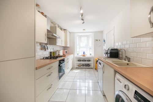 Modern 3-BR in Saxmundham 10 Sizewell Lettings