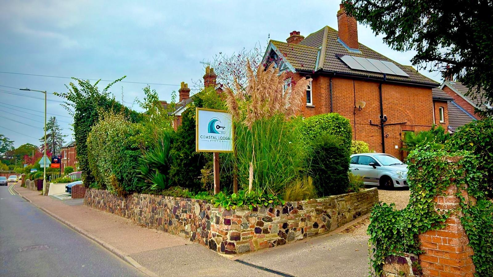 Large 9BR Team Stay Near Sizewell Sizewell Lettings