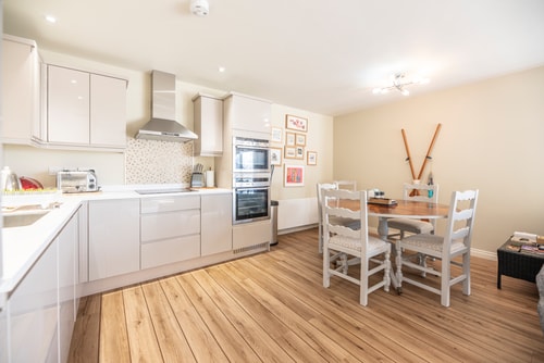 Immaculately presented 2-BR Apartment 6 Sizewell Lettings