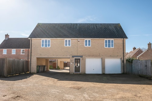 Superb 2 BR/2Bath with parking 33 Sizewell Lettings