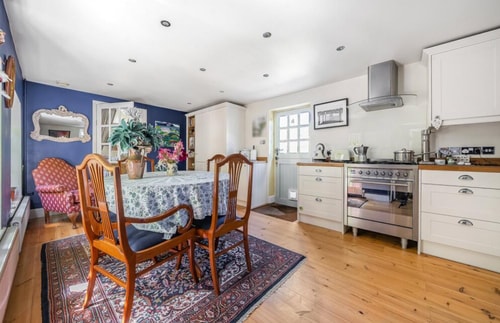 Elegant 3-Bed Cottage in Saxmundham 3 Sizewell Lettings