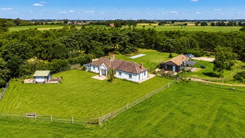 Glorious 5 bed in Snape 24 Sizewell Lettings
