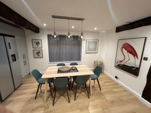 Superb 4-bed plus 1-bed annexe 4 Sizewell Lettings