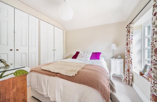 Elegant 3-Bed Cottage in Saxmundham 7 Sizewell Lettings