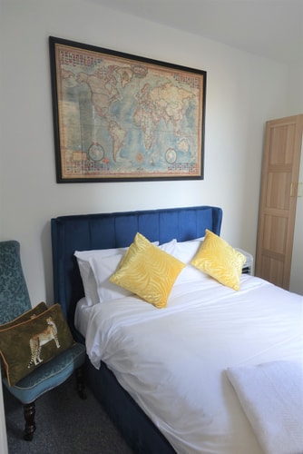 Exquisite 1BR Flat in Kenway Rd 8 Air Manage