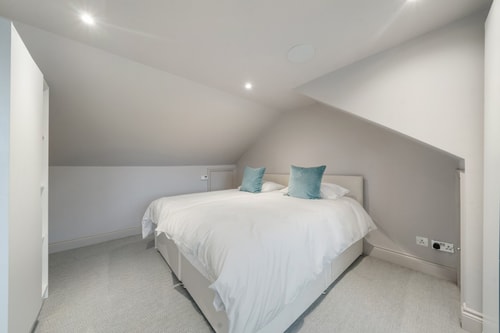 Elegant 4-BR House with garden near Portobello 26 Air Manage