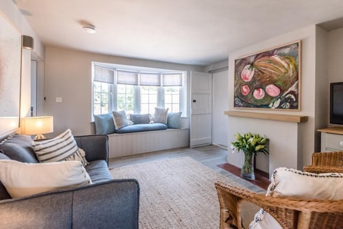 Wonderful 3-bed cottage with sun-filled terrace 9 Sizewell Lettings