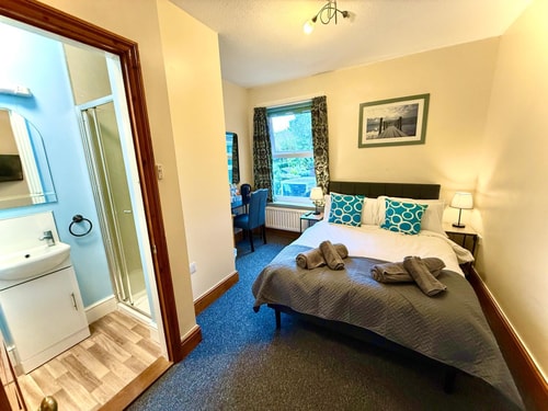 Large 9BR Team Stay Near Sizewell 4 Sizewell Lettings