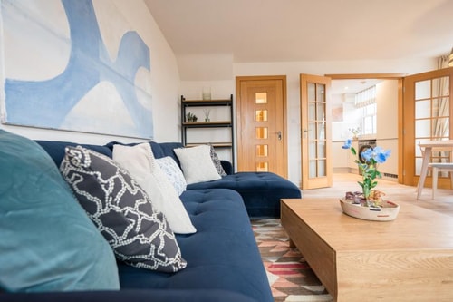 Fabulous 2 bed / 2 bath Leiston 1 Air Manage