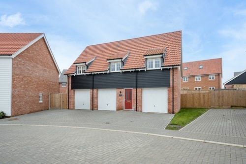 Stylish 2BR in Wickham Market 23 Sizewell Lettings