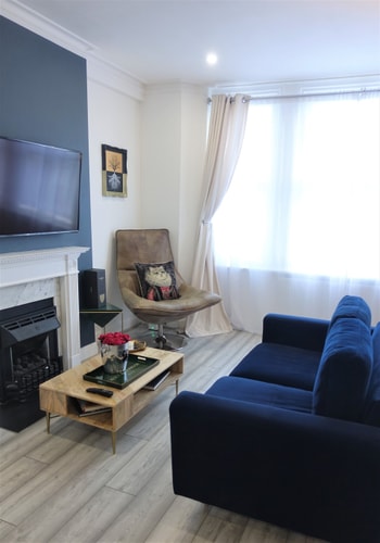 Exquisite 1BR Flat in Kenway Rd 1 Air Manage