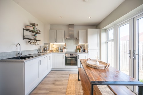 Charming 2BR Retreat near Woodbridge 4 Air Manage