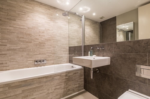 Beautifully presented 2 bedroom with garden 11 Air Manage