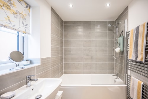 A Superb 4BR House near SZC 17 Sizewell Lettings