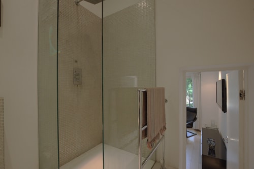 Impeccable Chelsea 1 bedroom Apartment 13 Air Manage