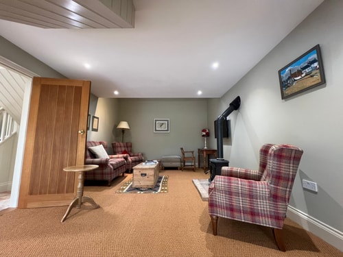 Charming 4-Bed Retreat in Great Glemham 1 Sizewell Lettings