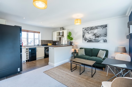 Superb 2 BR/2Bath with parking 1 Sizewell Lettings