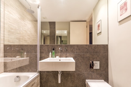 Beautifully presented 2 bedroom with garden 9 Air Manage