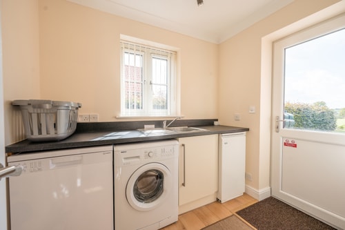 4BR Cottage & Harvest Loft (1BR) | Great Glemham 6 Sizewell Lettings