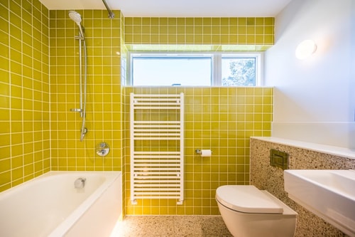 Elegant 4BR Home with Large Gardens 16 Sizewell Lettings